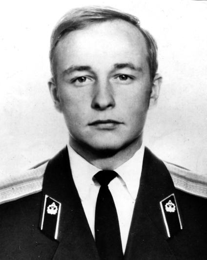 Лейтенант Дмитренко Юрий Викторович