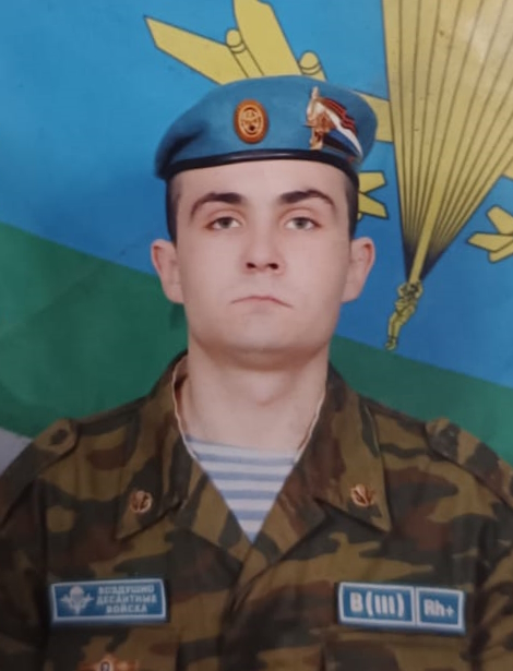 Младший сержант Гаврилов Александр Владимирович
