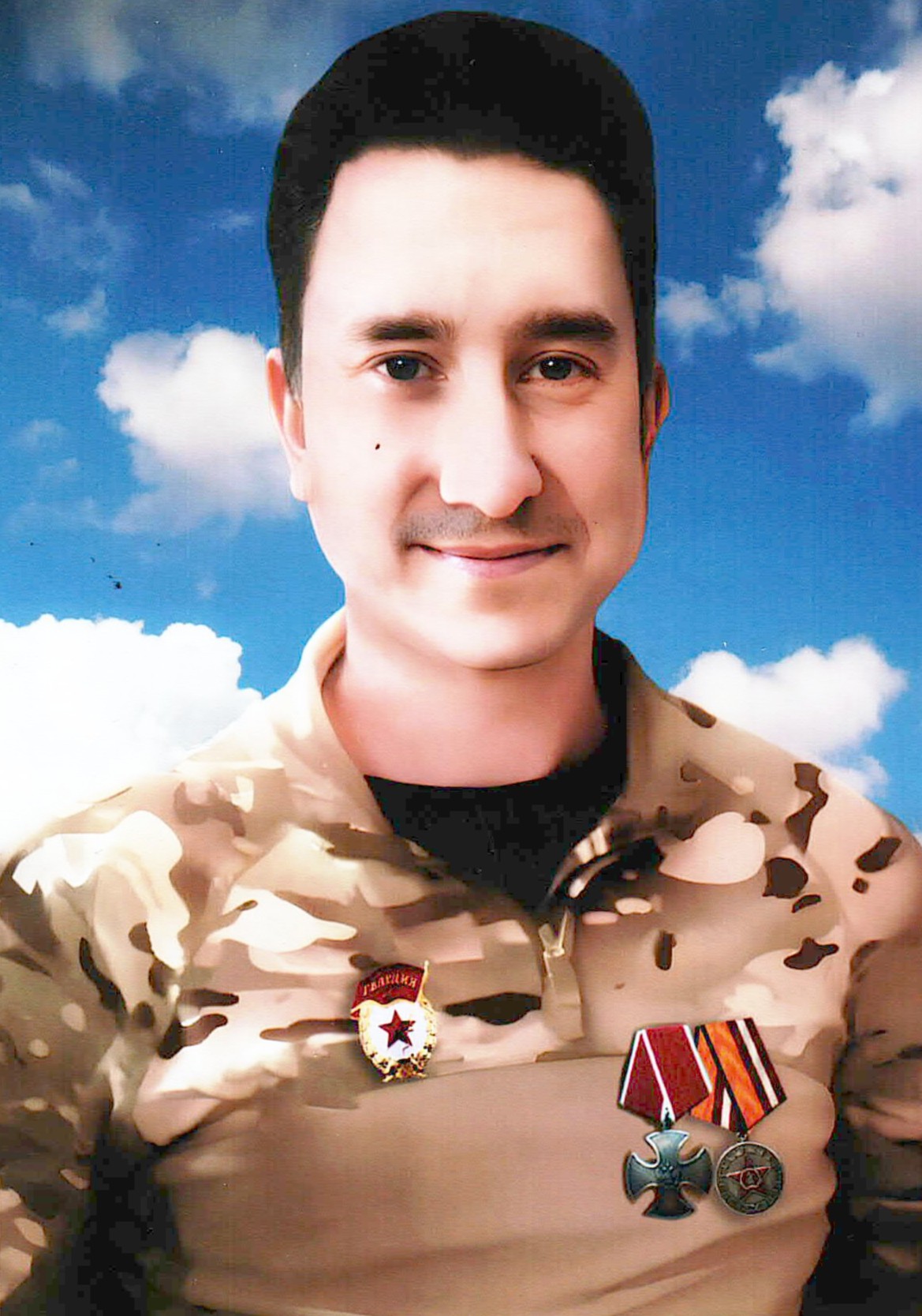 Младший сержант Устинов Сергей Викторович