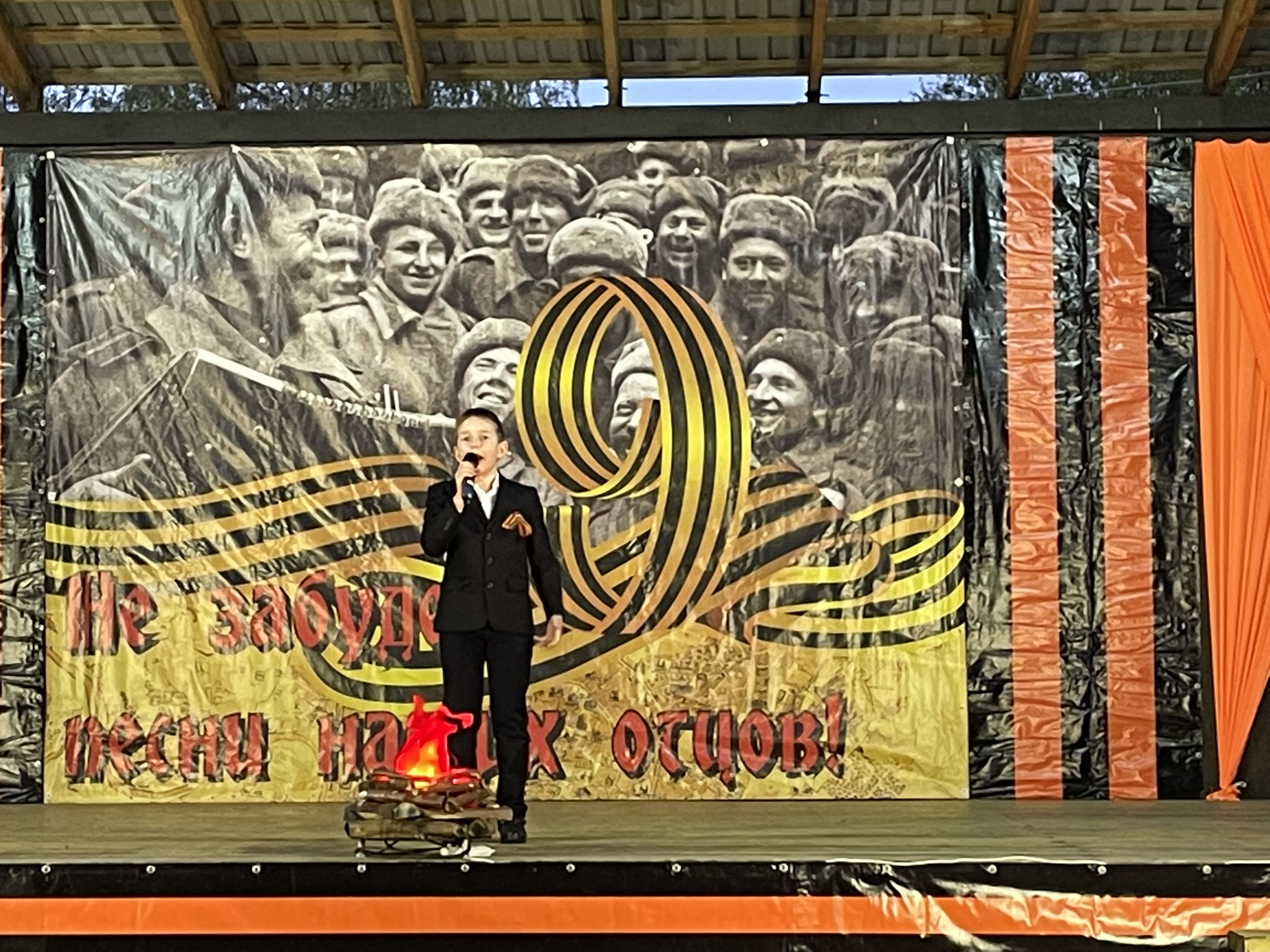 В деревне Большое Буньково прошел Патриотический фестиваль «Не забудем песни наших отцов»