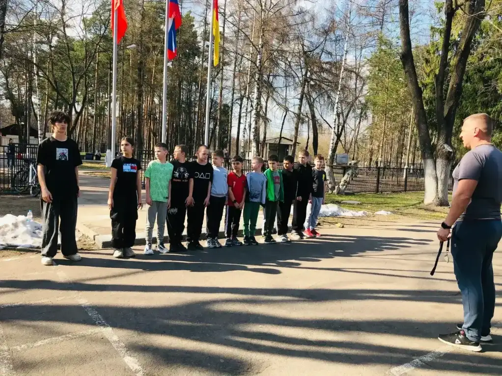 16 апреля 2025 года в МБУ «ЦДПМ»(Дом «Юнармии») прошло плановое занятие с воспитанниками