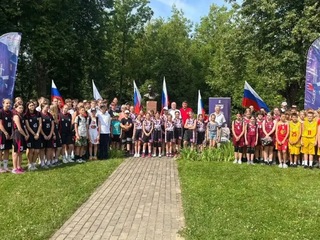 12 июля 2025 года Юнармейцы почтили память выдающегося тренера - Давида Яковлевича Берлина