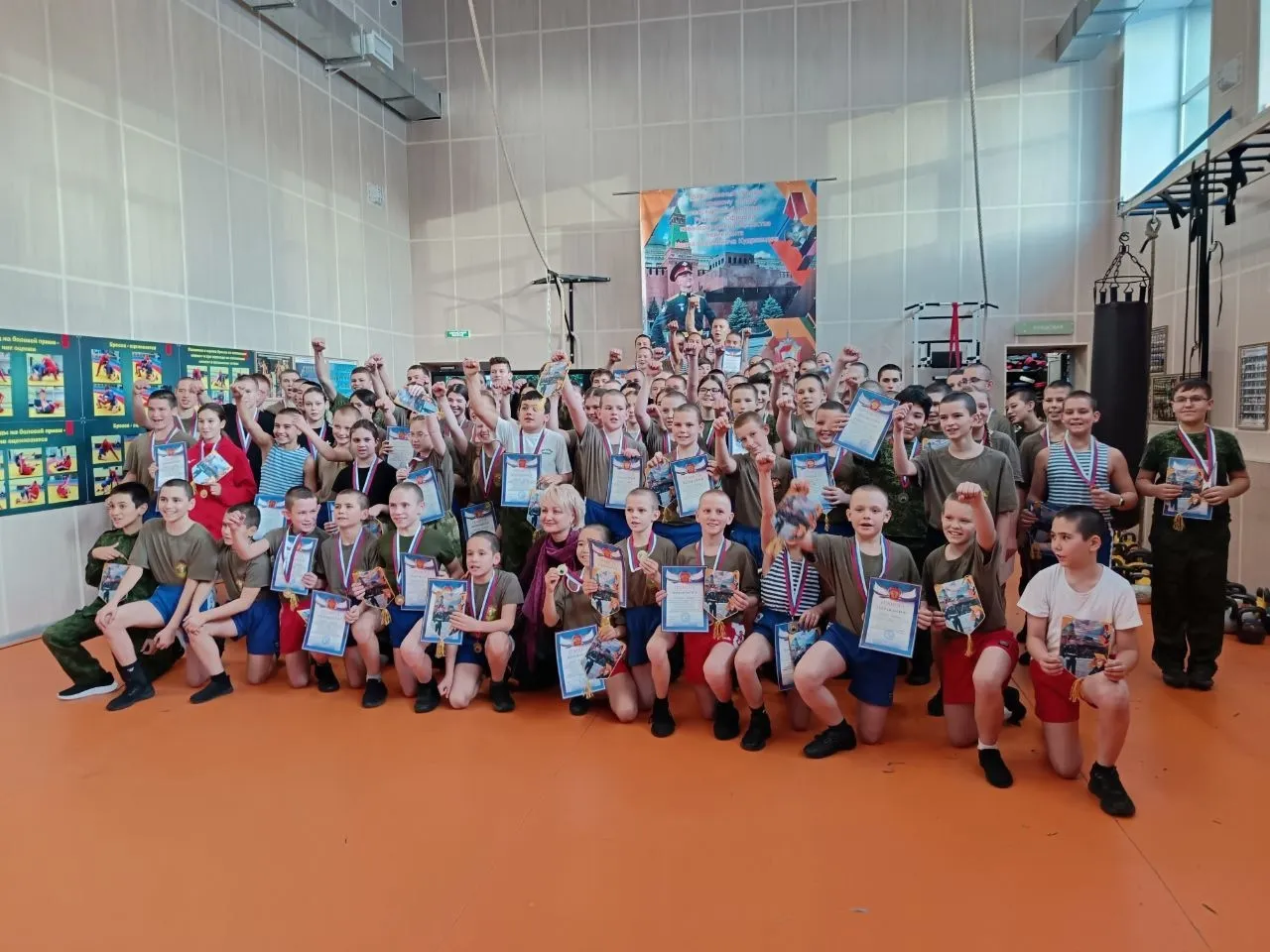 16 ноября 2025 года в ЦО № 21 состоялся традиционный турнир по гиревому спорту, памяти кавалера Ордена Мужества Ивана Кудрявцева