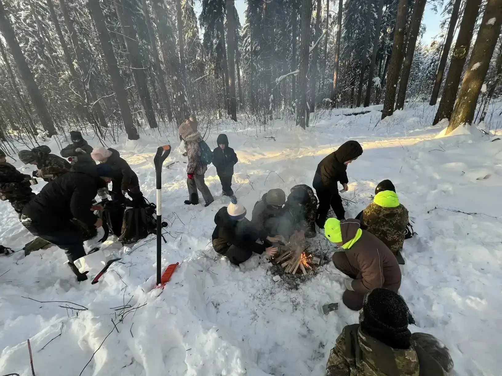 17 января 2026 года для воспитанников МПК «Слава» был организован учебно-тренировочный выход в зимний лес
