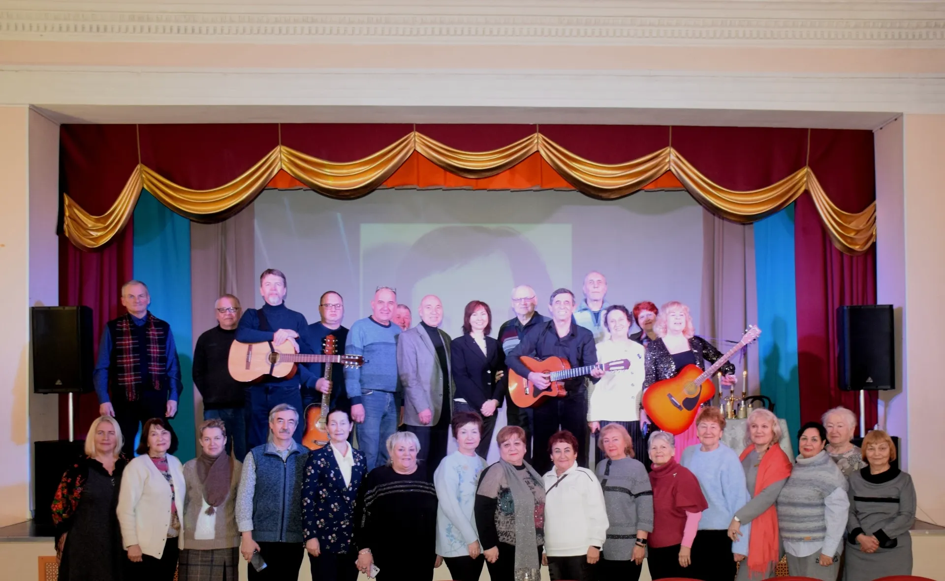 24 января 2026 года в КЦ «Красный электрик» прошла творческая встреча музыкально-поэтического клуба «У СВЕЧИ»