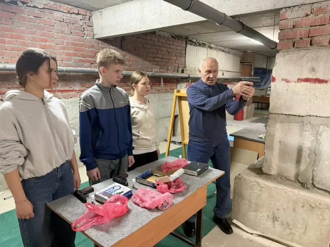 14 марта 2026 года член отделения провел занятие с воспитанниками детско-молодёжного военно-патриотического клуба «Гвардия»