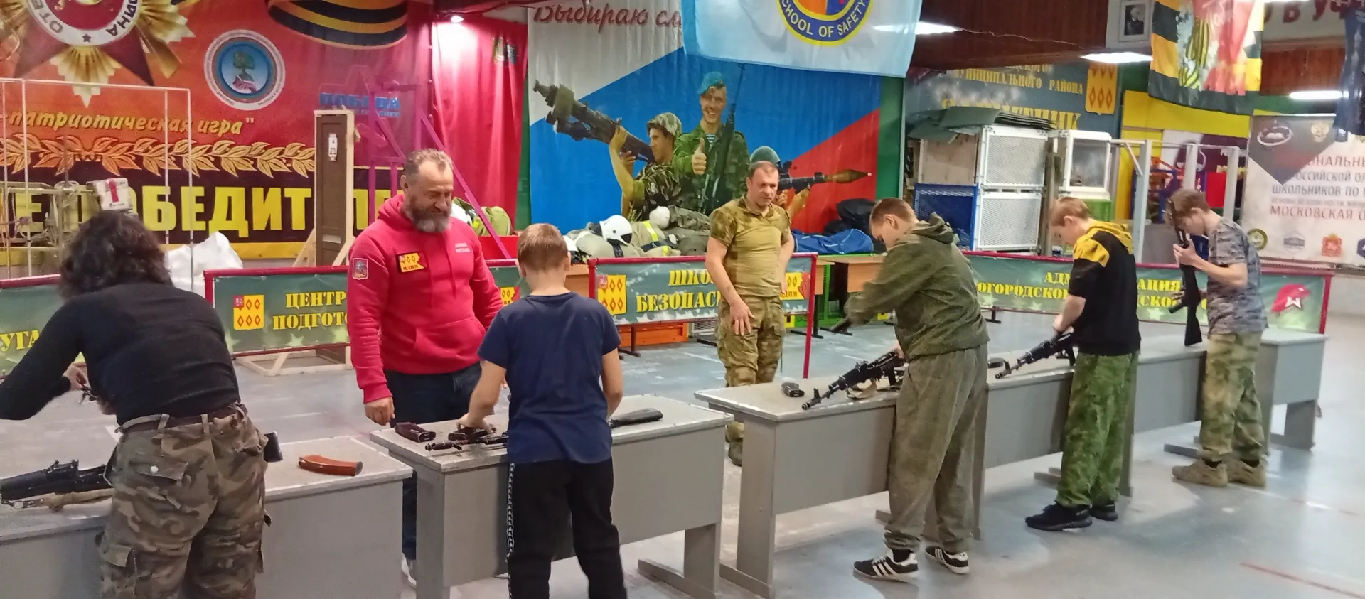 17 марта 2026 года прошли практические занятия по огневой подготовке с воспитанниками МПК «Слава»